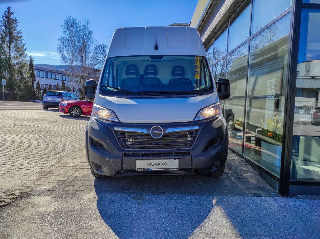 Opel Movano