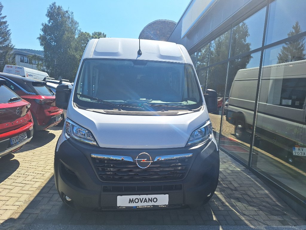 Opel Movano